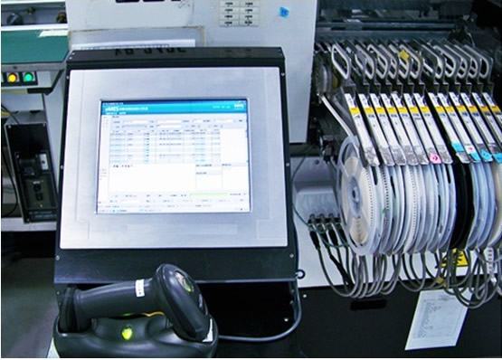 竞翀工业平板电脑在电子制造业SMT系统中的应用